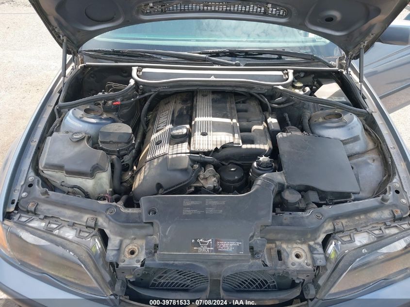 2002 BMW 325 Xi VIN: WBAEU33452PF70225 Lot: 39781533