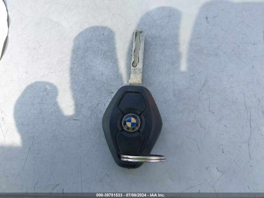 2002 BMW 325 Xi VIN: WBAEU33452PF70225 Lot: 39781533