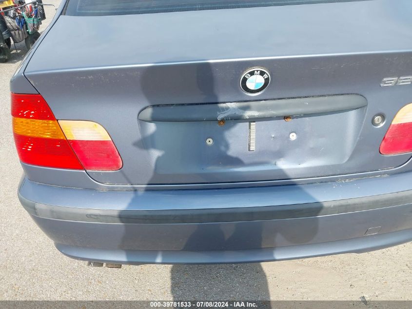 2002 BMW 325 Xi VIN: WBAEU33452PF70225 Lot: 39781533