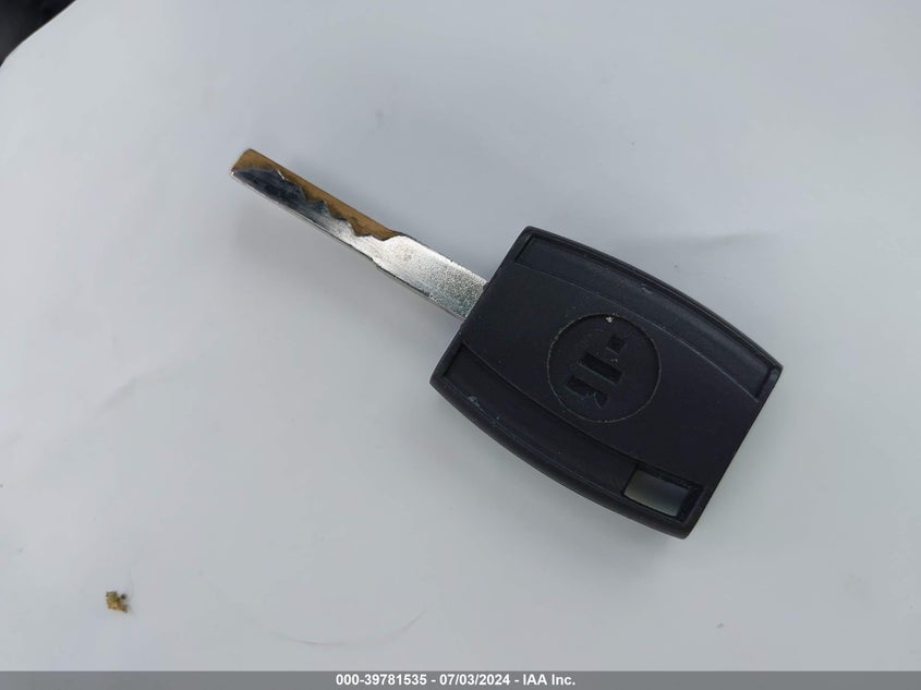 2016 Ford Focus Se VIN: 1FADP3K24GL242172 Lot: 39781535