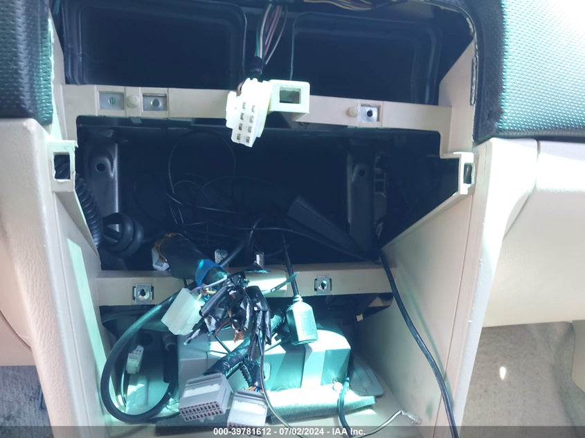 2008 Subaru Forester 2.5X VIN: JF1SG656X8H705282 Lot: 39781612