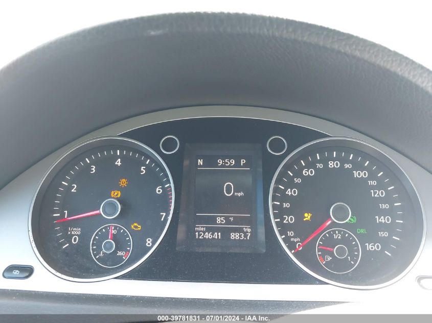 2010 Volkswagen Passat Komfort VIN: WVWJK7AN9AE135029 Lot: 39781831