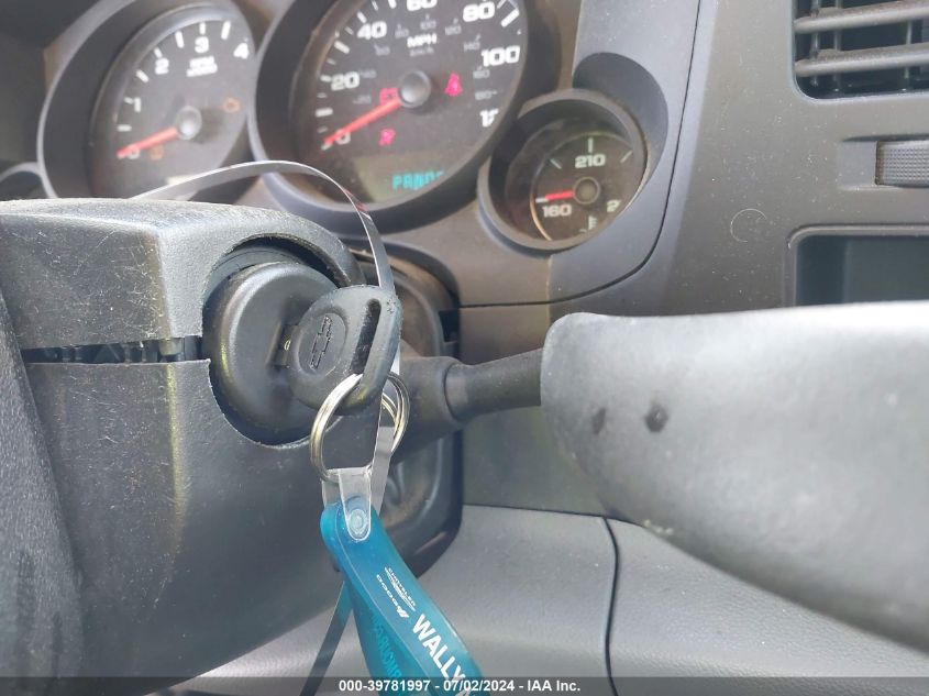 2010 Chevrolet Silverado C1500 VIN: 1GCPCPEX0AZ296896 Lot: 39781997