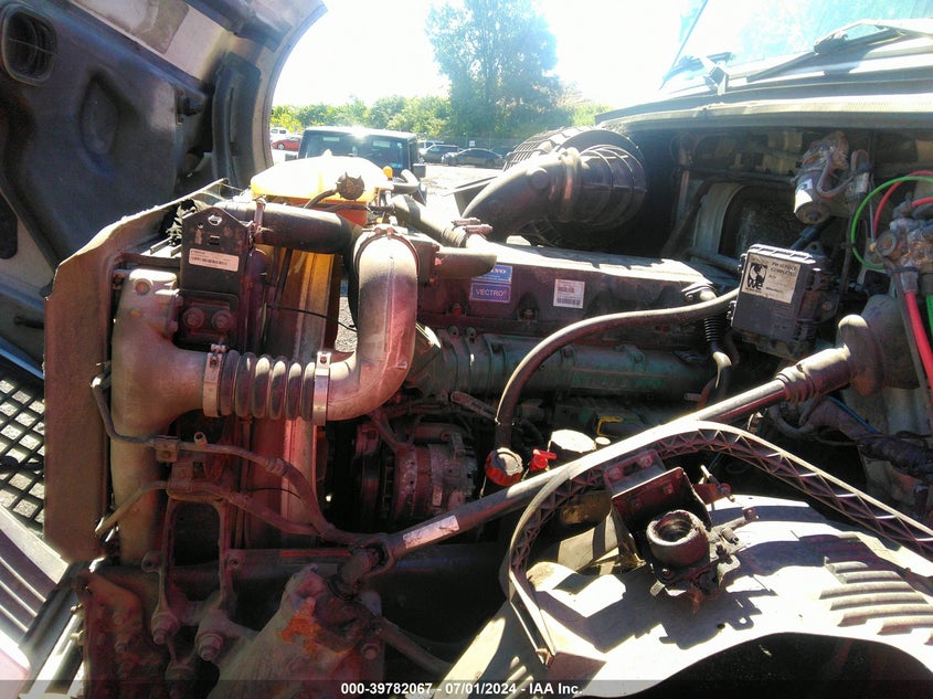 2013 Volvo Vn Vnl VIN: 4V4NC9EHXDN137850 Lot: 39782067