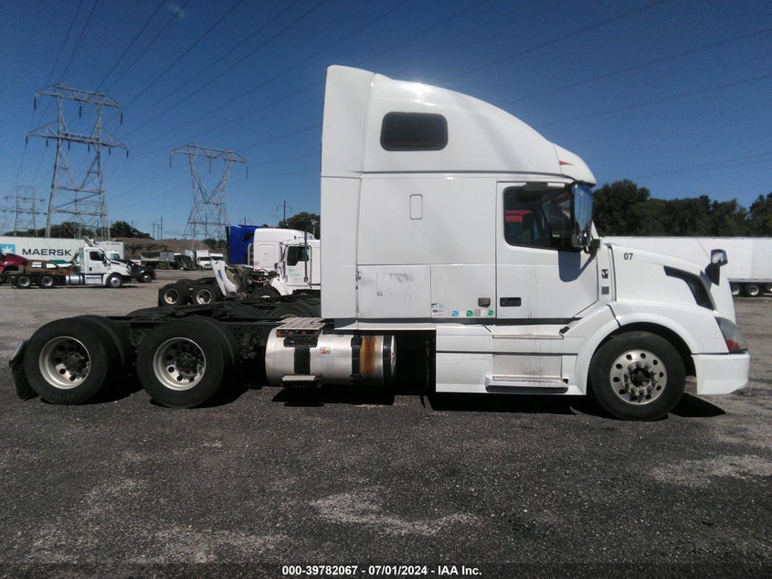 2013 Volvo Vn Vnl VIN: 4V4NC9EHXDN137850 Lot: 39782067