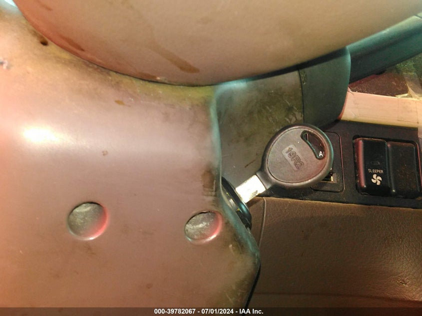 2013 Volvo Vn Vnl VIN: 4V4NC9EHXDN137850 Lot: 39782067