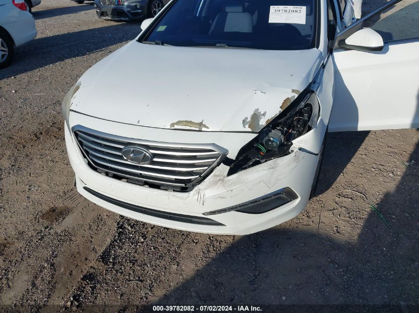 2015 HYUNDAI SONATA SE - 5NPE24AF6FH002082