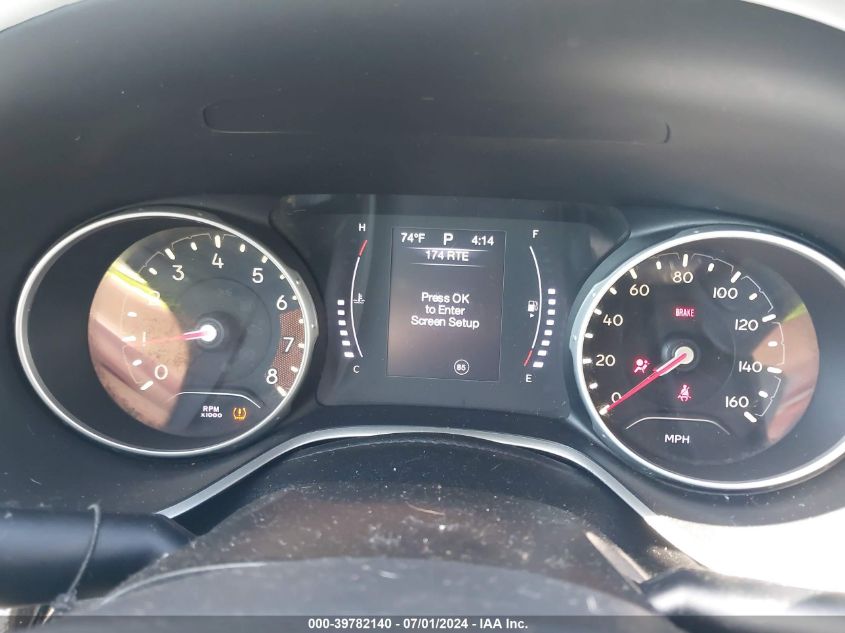 2019 Jeep Compass Latitude 4X4 VIN: 3C4NJDBB4KT818359 Lot: 39782140