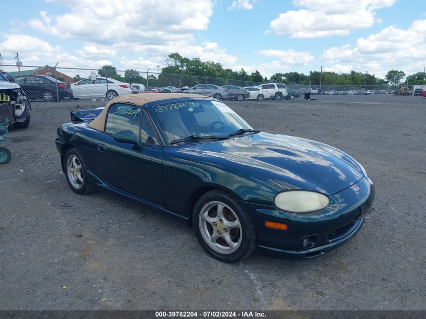 2000 Mazda Mx-5 Miata Ls/Special Edition VIN: JM1NB353XY0148222 Lot: 39782204