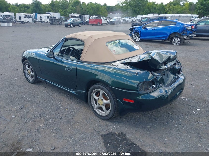 2000 Mazda Mx-5 Miata Ls/Special Edition VIN: JM1NB353XY0148222 Lot: 39782204