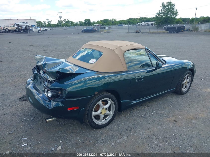 2000 Mazda Mx-5 Miata Ls/Special Edition VIN: JM1NB353XY0148222 Lot: 39782204