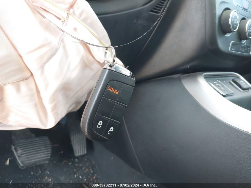 2018 Jeep Compass Latitude VIN: 3C4NJCBB7JT108588 Lot: 39782211