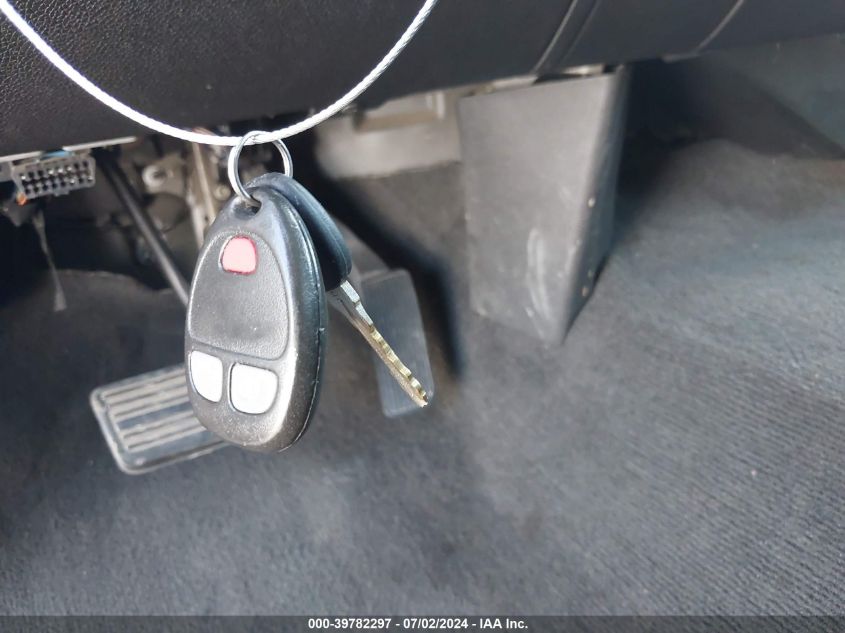 2008 GMC Sierra C1500 VIN: 2GTEC19J08121617 Lot: 39782297