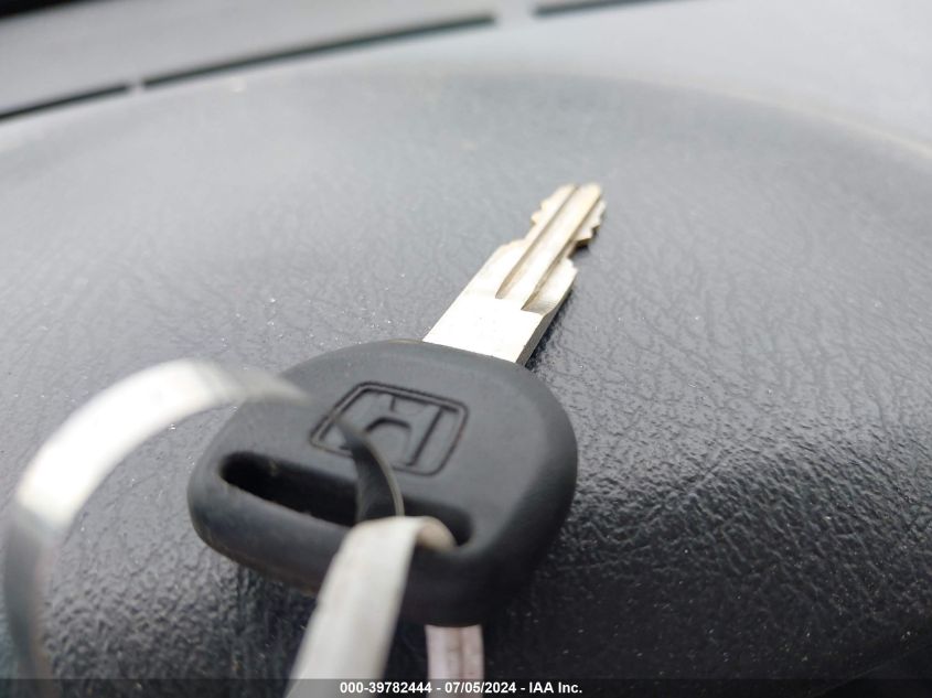 1999 Honda Cr-V Lx VIN: JHLRD1846XC022069 Lot: 39782444