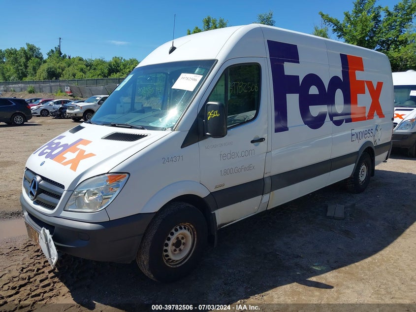 2011 Mercedes-Benz Sprinter 2500 High Roof VIN: WD3PE8CB6B5583184 Lot: 39782506