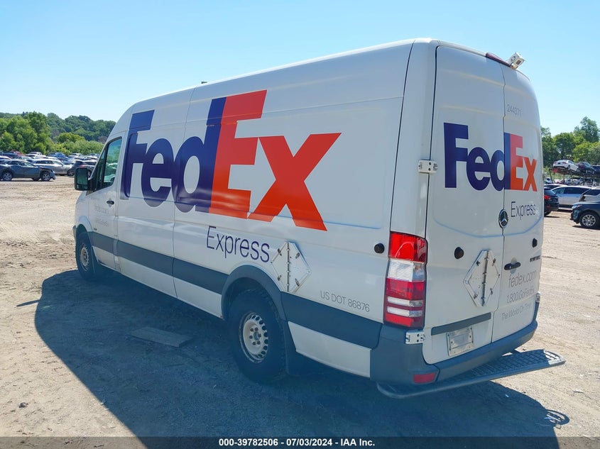 2011 Mercedes-Benz Sprinter 2500 High Roof VIN: WD3PE8CB6B5583184 Lot: 39782506