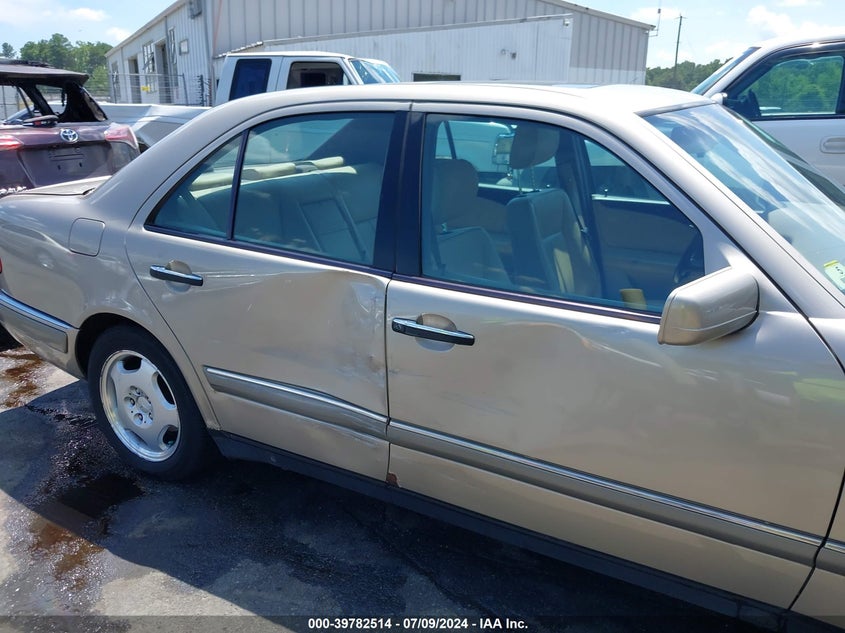 1997 Mercedes-Benz E 420 VIN: WDBJF72F1VA166587 Lot: 39782514