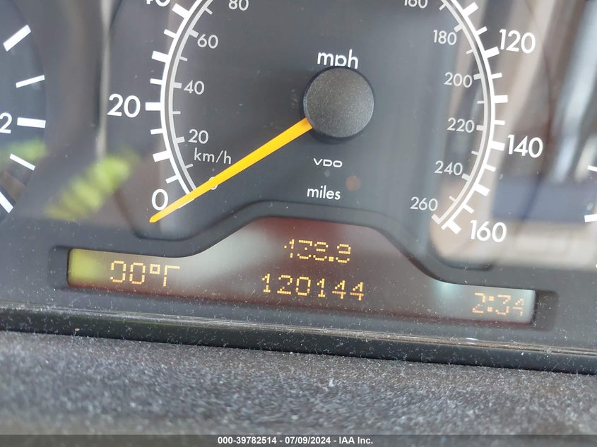 1997 Mercedes-Benz E 420 VIN: WDBJF72F1VA166587 Lot: 39782514