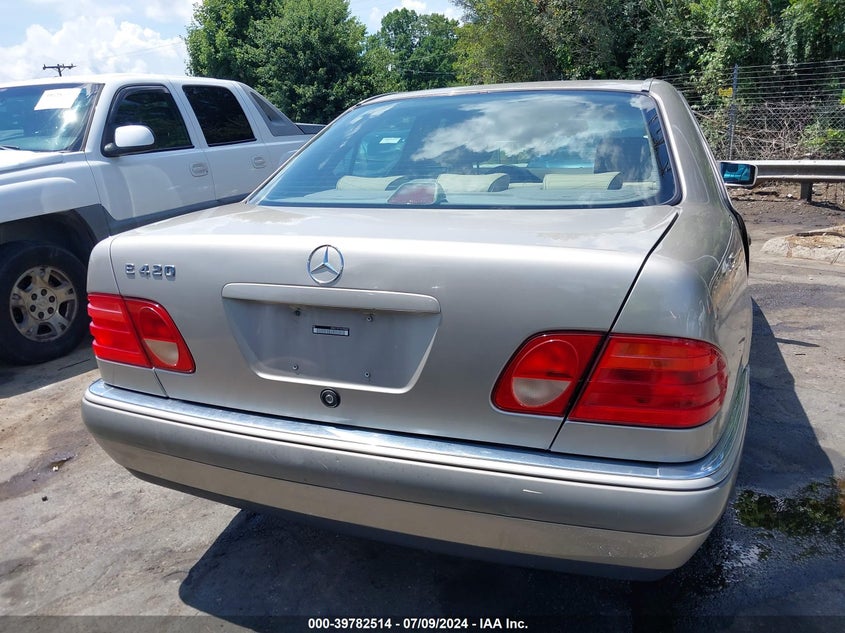 1997 Mercedes-Benz E 420 VIN: WDBJF72F1VA166587 Lot: 39782514