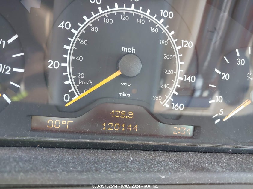 1997 Mercedes-Benz E 420 VIN: WDBJF72F1VA166587 Lot: 39782514