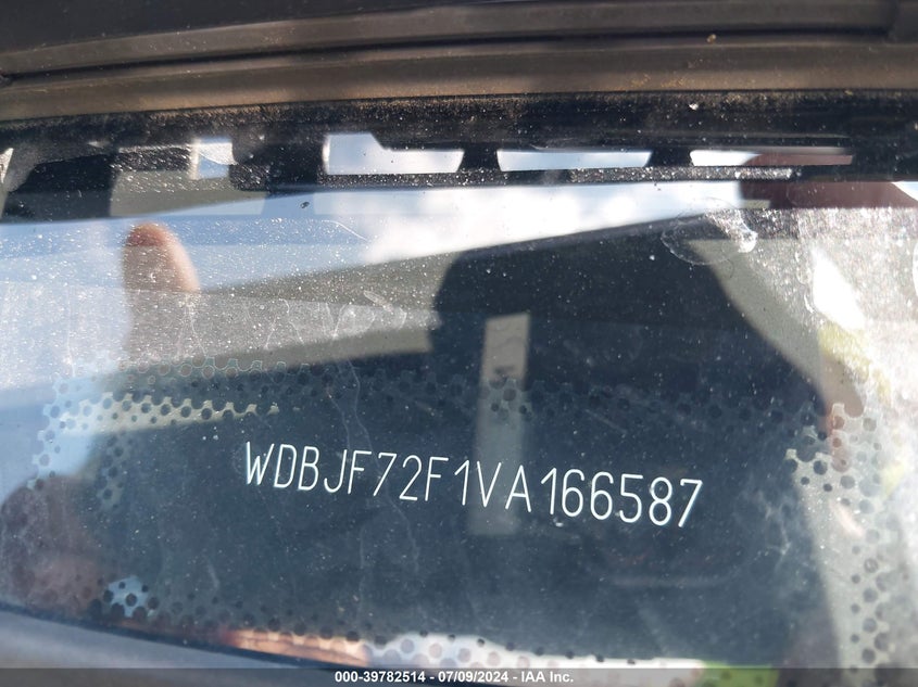 1997 Mercedes-Benz E 420 VIN: WDBJF72F1VA166587 Lot: 39782514