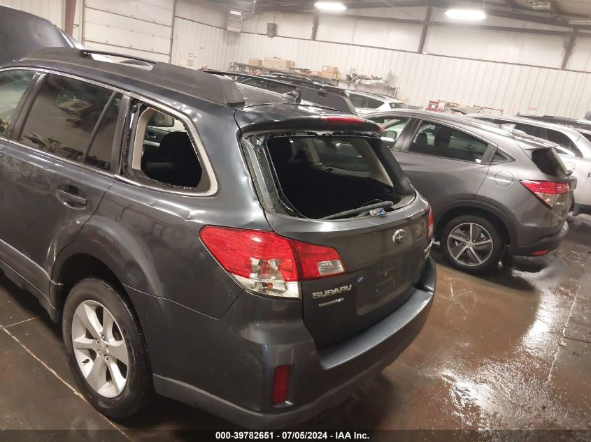 2014 Subaru Outback 2.5I Premium VIN: 4S4BRBCC3E3261706 Lot: 39782651