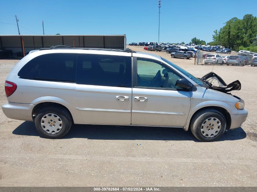 2C4GP44392R590665 2002 Chrysler Town & Country Lx