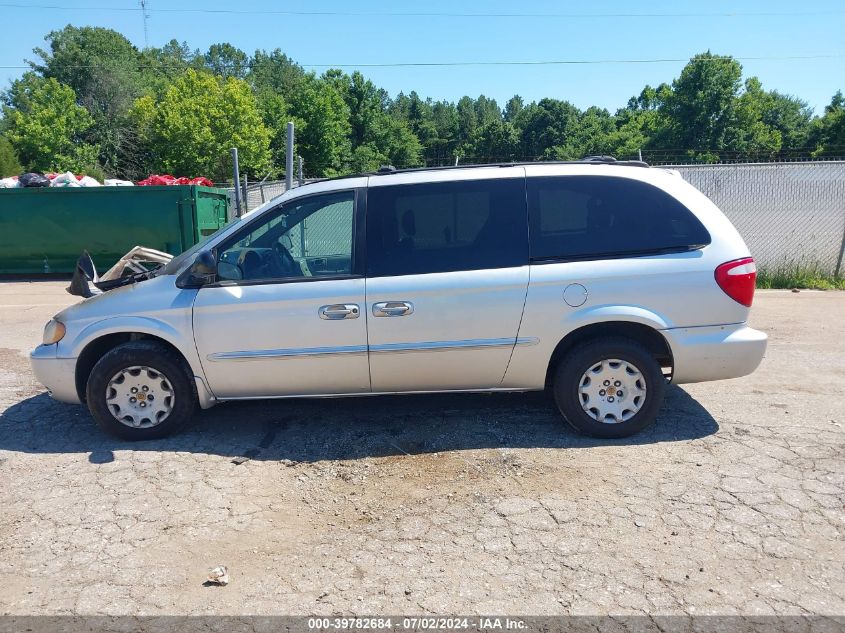 2C4GP44392R590665 2002 Chrysler Town & Country Lx