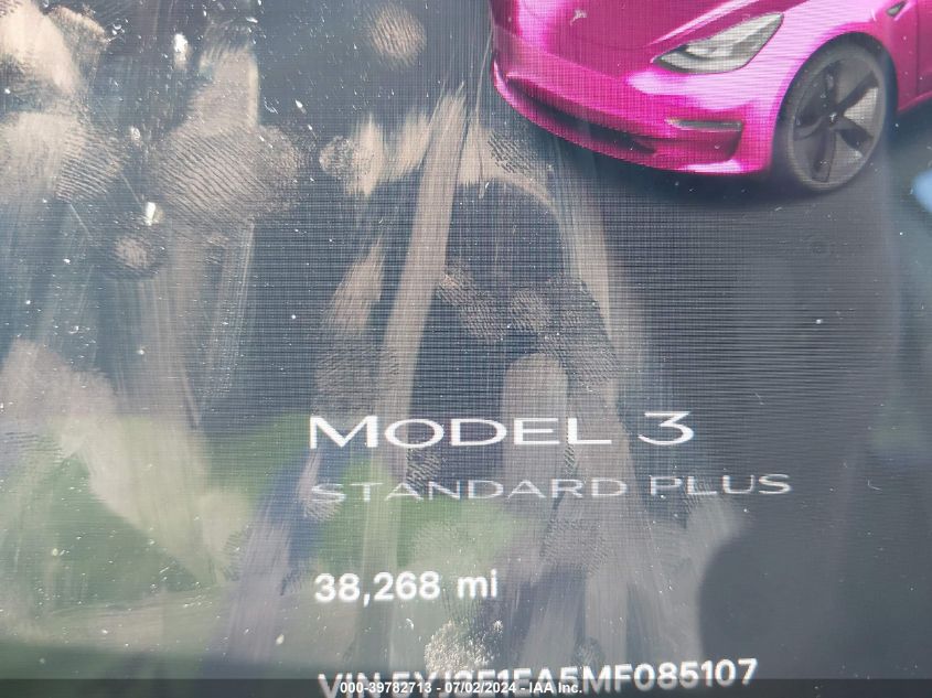 2021 Tesla Model 3 Standard Range Plus Rear-Wheel Drive VIN: 5YJ3E1EA5MF085107 Lot: 39782713