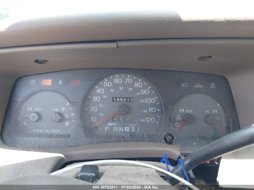 2001 Mercury Grand Marquis Gs VIN: 2MEFM74W31X623622 Lot: 39782811