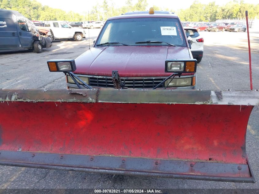 1992 Chevrolet Gmt-400 K1500 VIN: 1GCEK14K5NE177834 Lot: 39782821