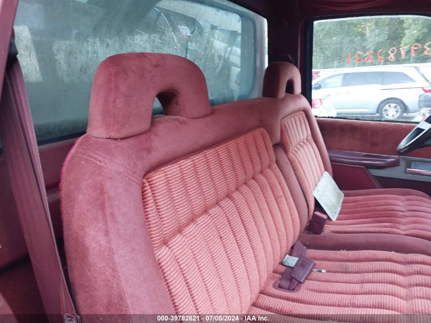 1992 Chevrolet Gmt-400 K1500 VIN: 1GCEK14K5NE177834 Lot: 39782821