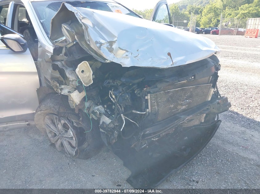 2015 Hyundai Santa Fe Sport 2.4L VIN: 5XYZTDLB1FG284390 Lot: 39782944