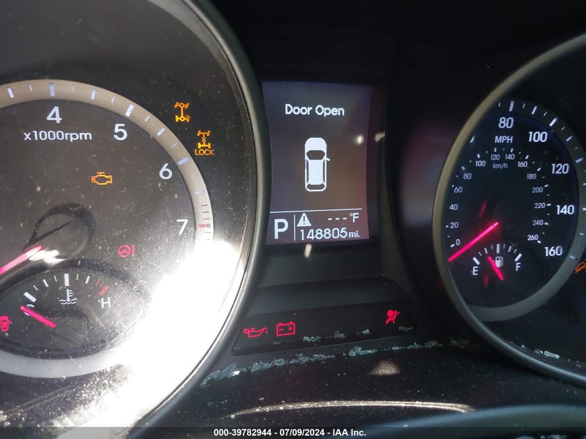 2015 Hyundai Santa Fe Sport 2.4L VIN: 5XYZTDLB1FG284390 Lot: 39782944