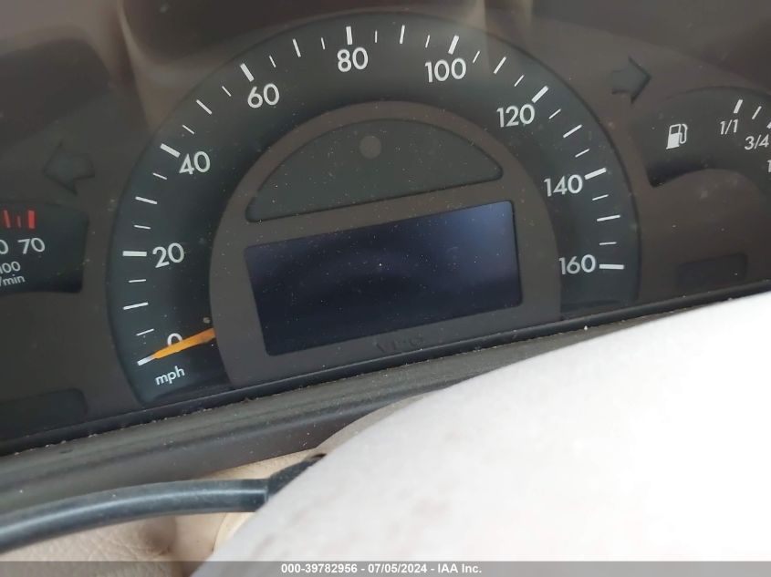 2004 Mercedes-Benz C 240 4Matic VIN: WDBRF81J84F516104 Lot: 39782956