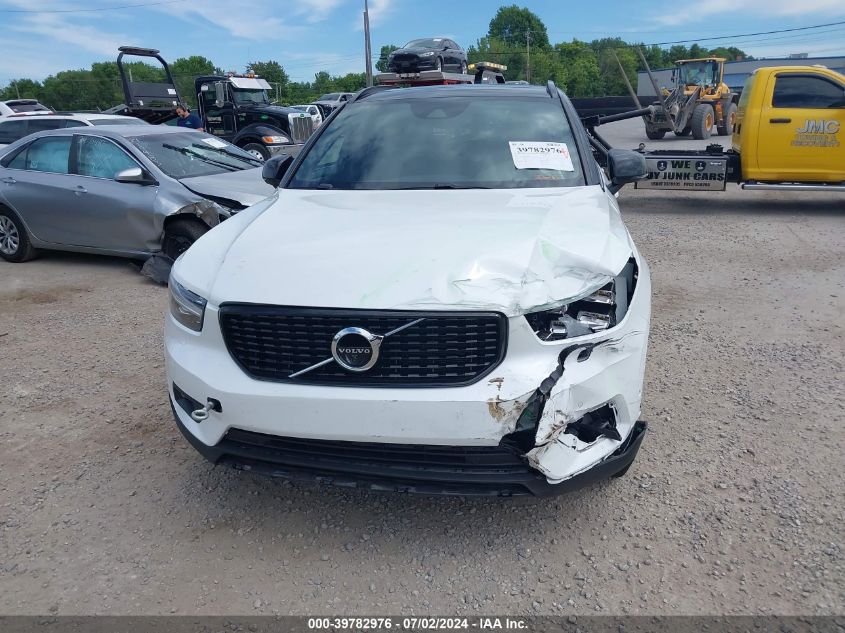 2021 Volvo Xc40 T5 R-Design VIN: YV4162UM1M2407036 Lot: 39782976