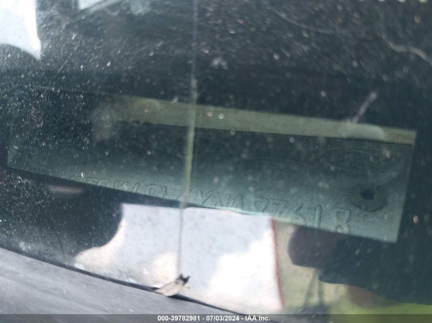 2000 Ford F-150 Lariat/Work Series/Xl/Xlt VIN: 1FTRX18L6YNA87618 Lot: 39782981