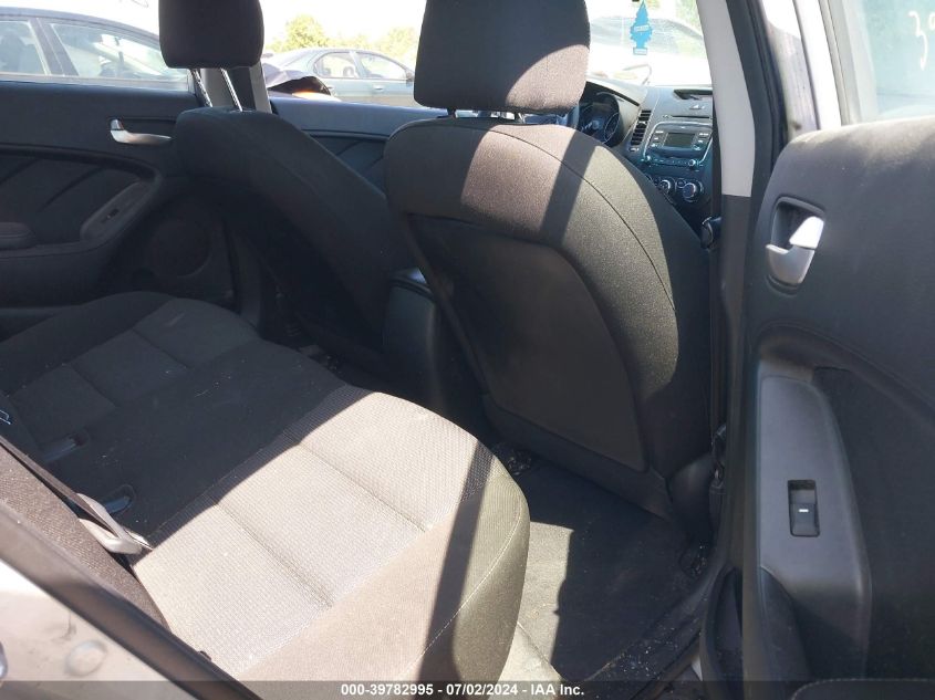 2017 Kia Forte Lx VIN: 3KPFK4A76HE101358 Lot: 39782995