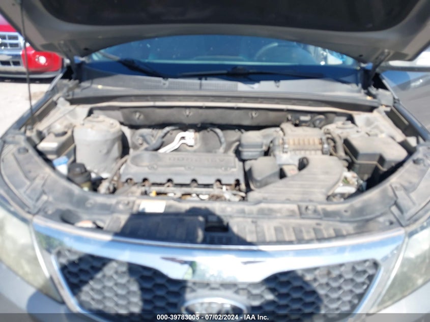 2011 Kia Sorento Lx VIN: 5XYKT4A19BG008044 Lot: 39783005