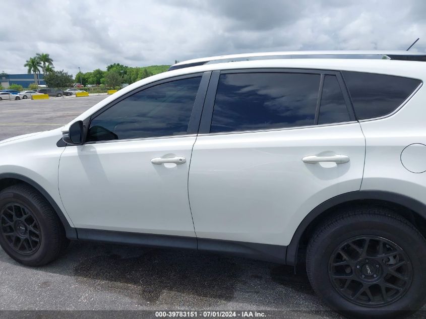 JTMRFREV5FJ044934 2015 Toyota Rav4 Xle