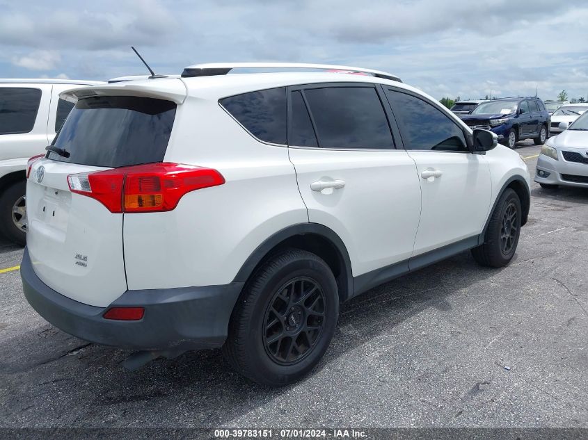 JTMRFREV5FJ044934 2015 Toyota Rav4 Xle