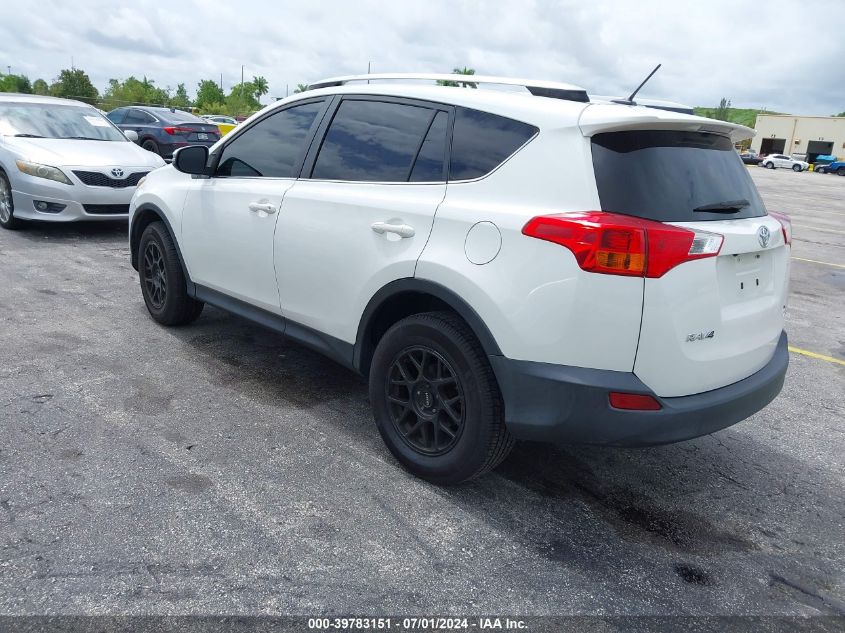 JTMRFREV5FJ044934 2015 Toyota Rav4 Xle