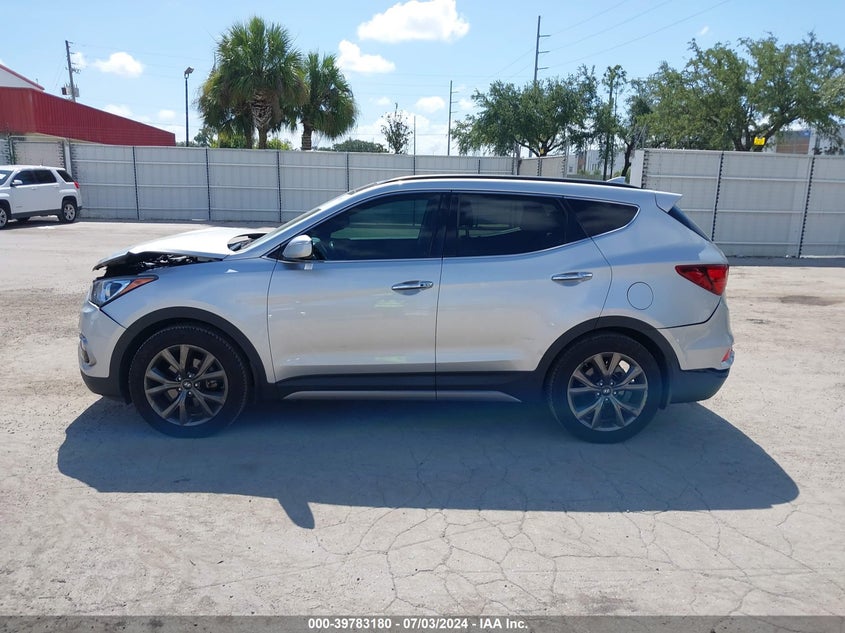 2017 Hyundai Santa Fe Sport VIN: 5XYZW4LA8HG483647 Lot: 39783180