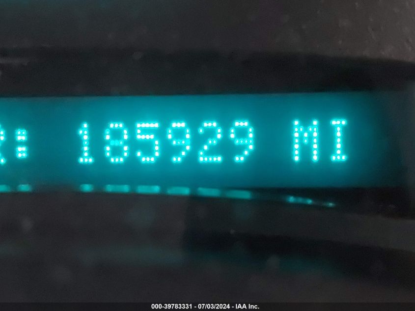 2004 Chevrolet Suburban 1500 C1500 VIN: 3GNEC16Z04G339973 Lot: 39783331