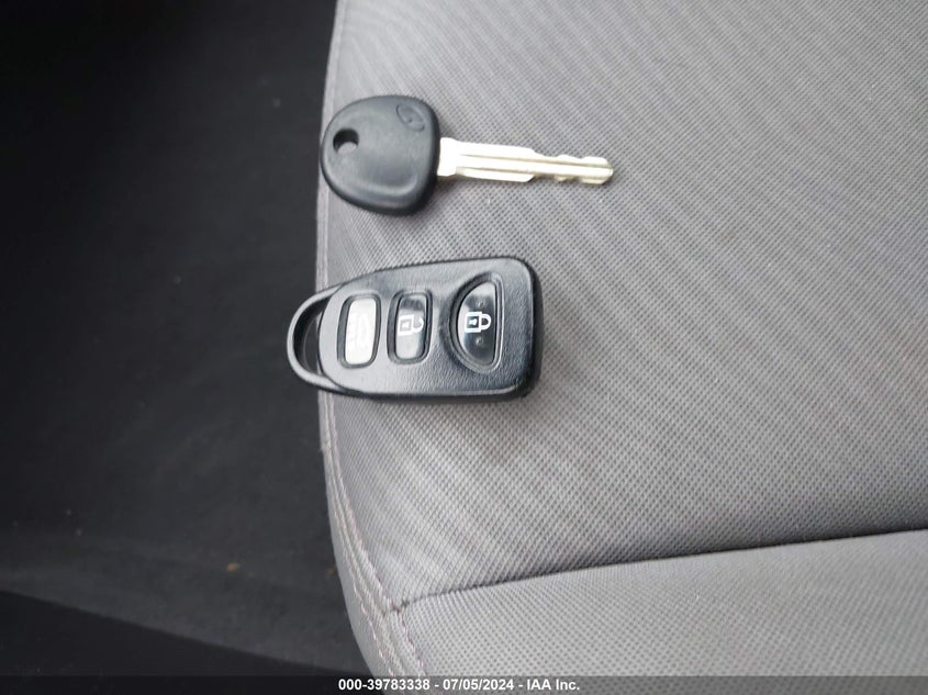 2012 Hyundai Elantra Gls VIN: 5NPDH4AE3CH092532 Lot: 39783338