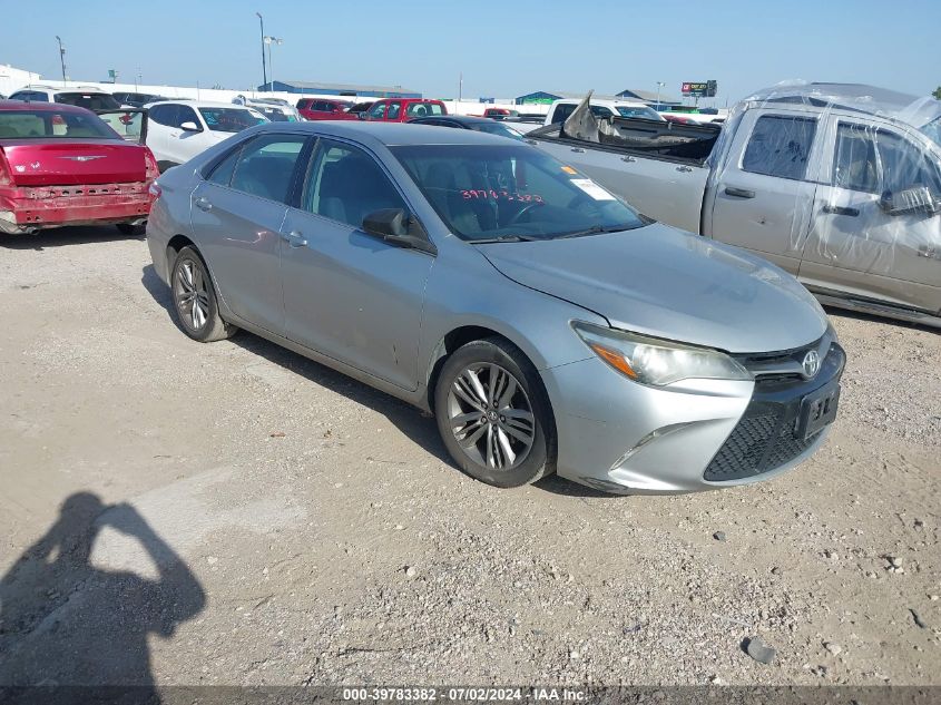 4T1BF1FK1HU622029 2017 TOYOTA CAMRY - Image 1