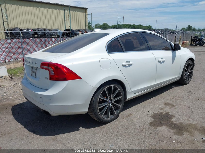 2016 VOLVO S60 PREMIER - YV126MFK8G2411808