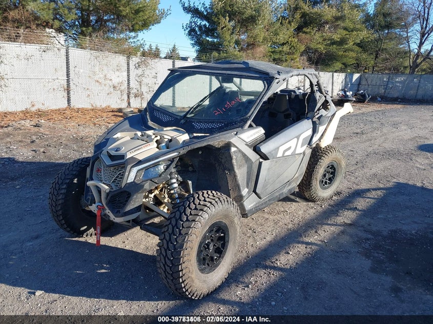 2023 CAN-AM MAVERICK X3 X RC 64 TURBO RR - 3JBVPAV48PE000304