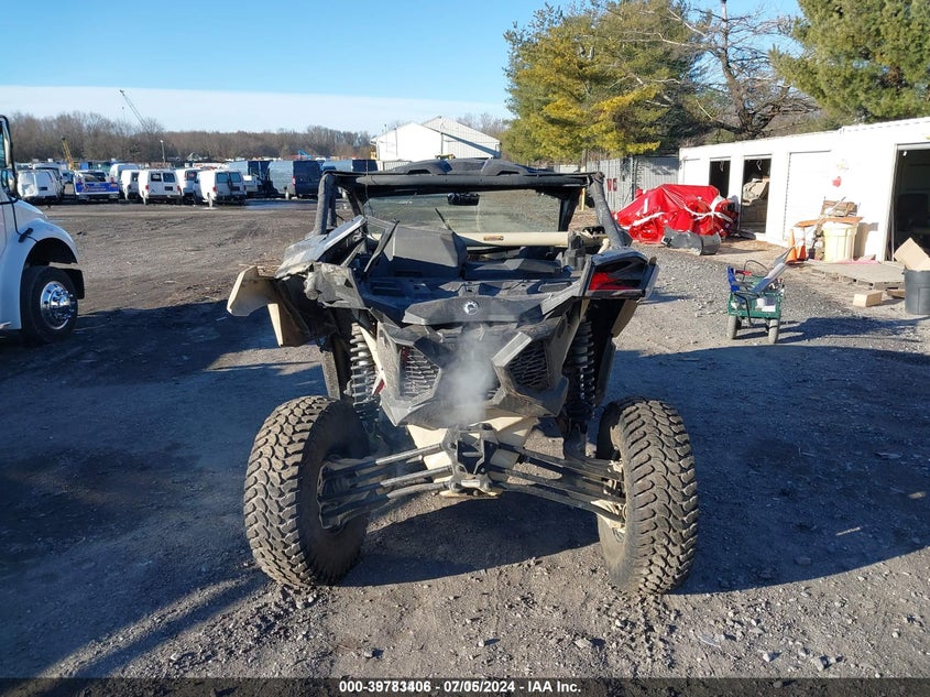 2023 CAN-AM MAVERICK X3 X RC 64 TURBO RR - 3JBVPAV48PE000304