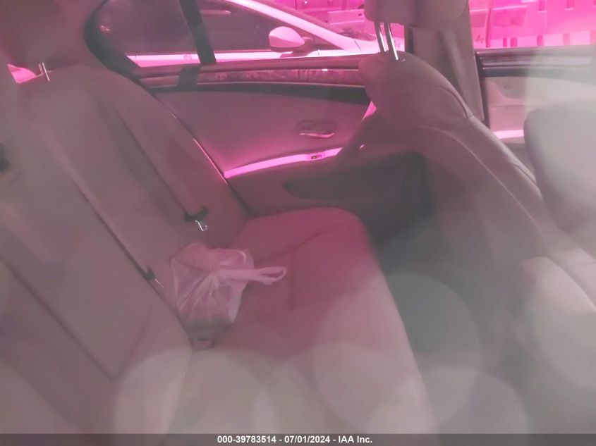 2008 BMW 528Xi VIN: WBANV13568CZ51525 Lot: 39783514